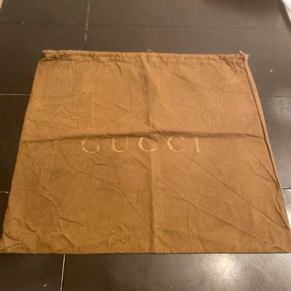 GUCCI BIG DUST BAG